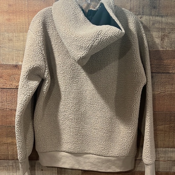Hollister Sherpa hoodie men's small - Picture 4 of 5